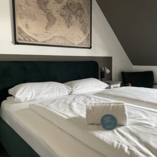 Hotelzimmerbett